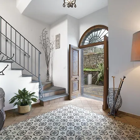 Montebosco Luxury Apartamento *